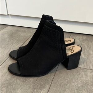 Sam Edelman Black Leather Block Heel Slip On Sandals, Size 8